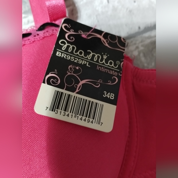 👜$3 - NWT MaMia 34B Pink with black outline‎ around cup Bra. - Picture 2 of 8